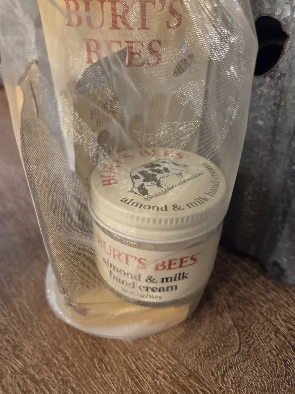 Burt's Bees Hand Repair Kit - Cream & Yellow